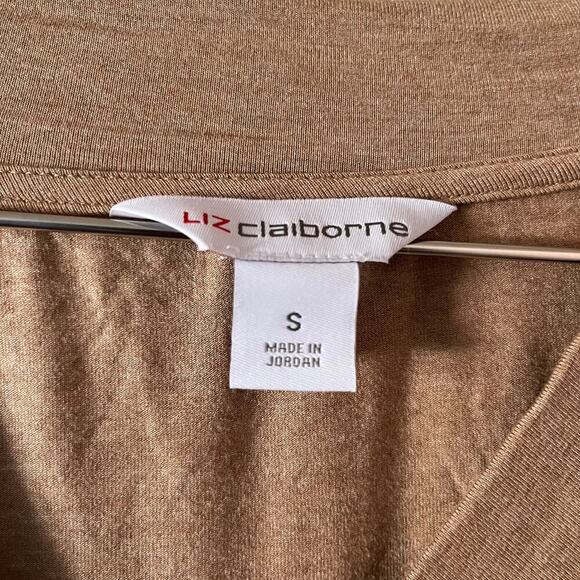 Liz Claiborne V- Neck Long Sleeve shirt with Gold Hardware- Size Small - Picture 2 of 6